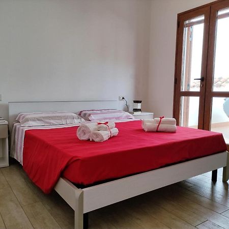 Casa Vacanza Stella Del Mare Cala Gonone Bagian luar foto