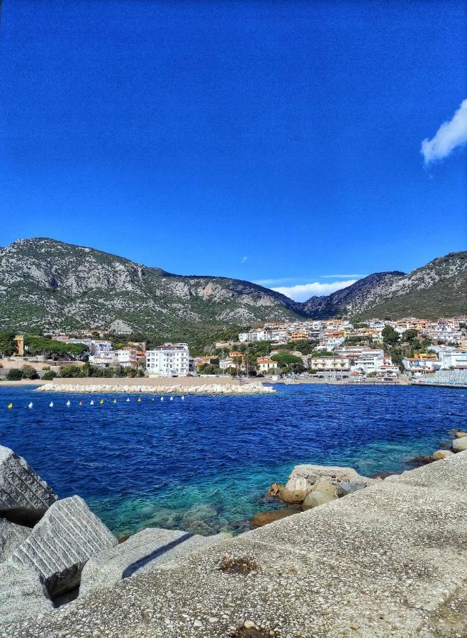 Casa Vacanza Stella Del Mare Cala Gonone Bagian luar foto