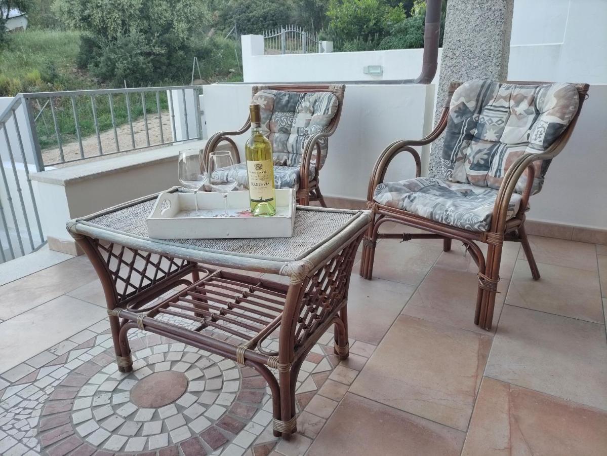 Casa Vacanza Stella Del Mare Cala Gonone Bagian luar foto